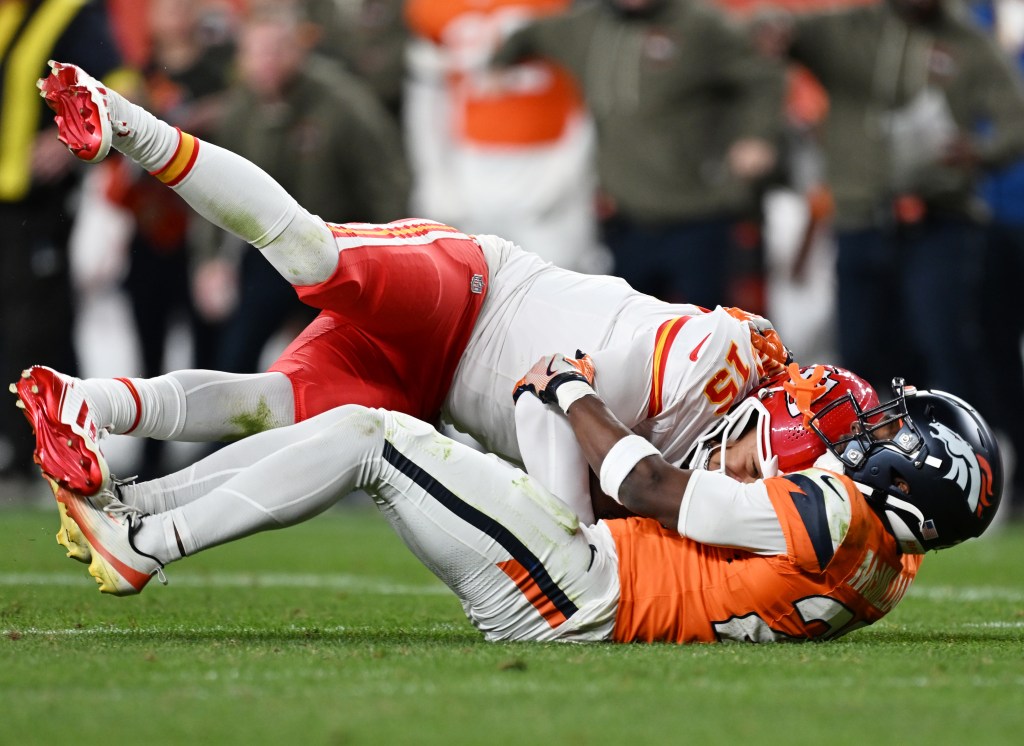 Broncos finally catch Patrick Mahomes, Chiefs in Week 11 win