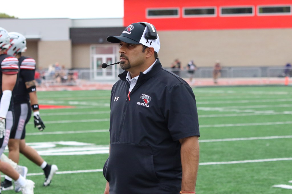 Western Colorado stuns Central Washington in Division II football playoffs