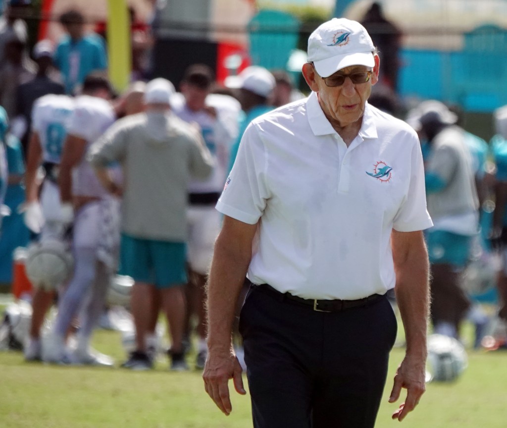 Dolphins' rebuild could learn from Ravens and Bills