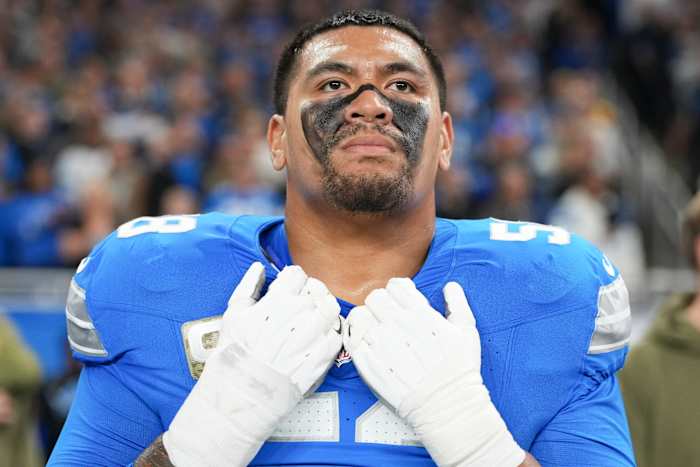 Detroit Lions superstar lineman returns to game vs. Washington