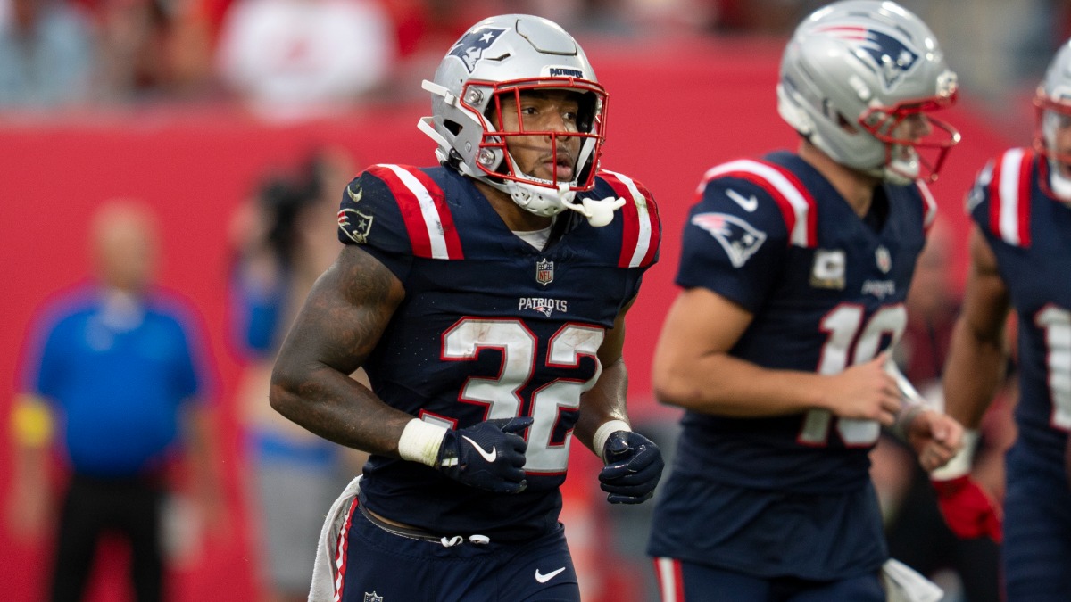 What’s next for Patriots at RB after Terrell Jennings injury, TreVeyon Henderson breakout? – NBC Sports Boston