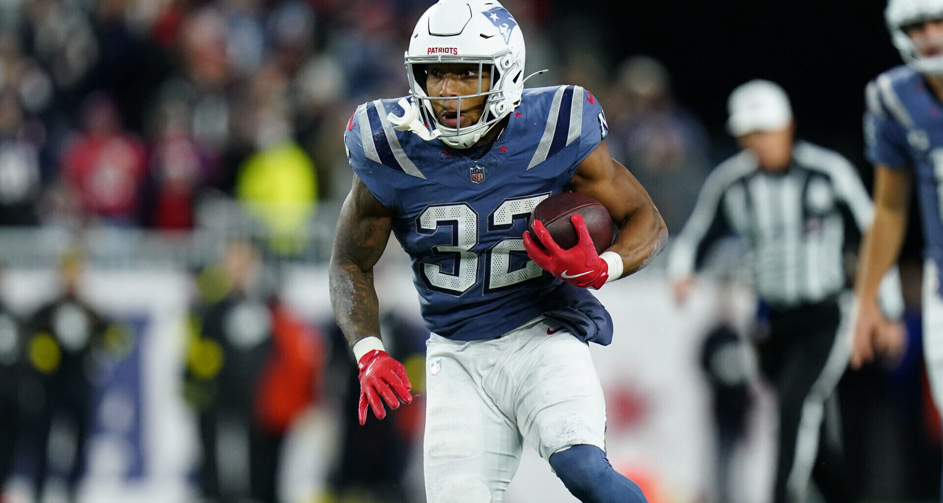 TreVeyon Henderson Joins Exclusive Rob Gronkowski Club After Patriots' Win