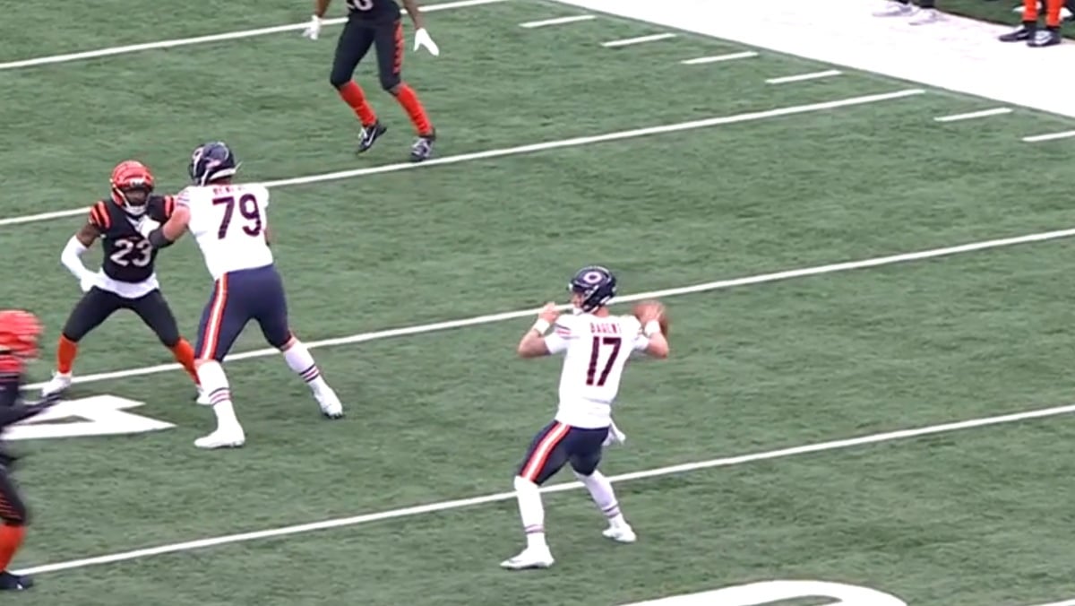 Try Not To Cry Hearing Story Behind Tyson Bagent's Trick Play Vs. Bengals