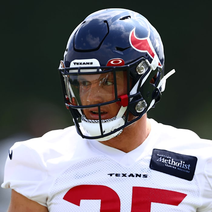 Texans reach one-year, $3 million maximum value extension with linebacker, special-teams standout Jake Hansen