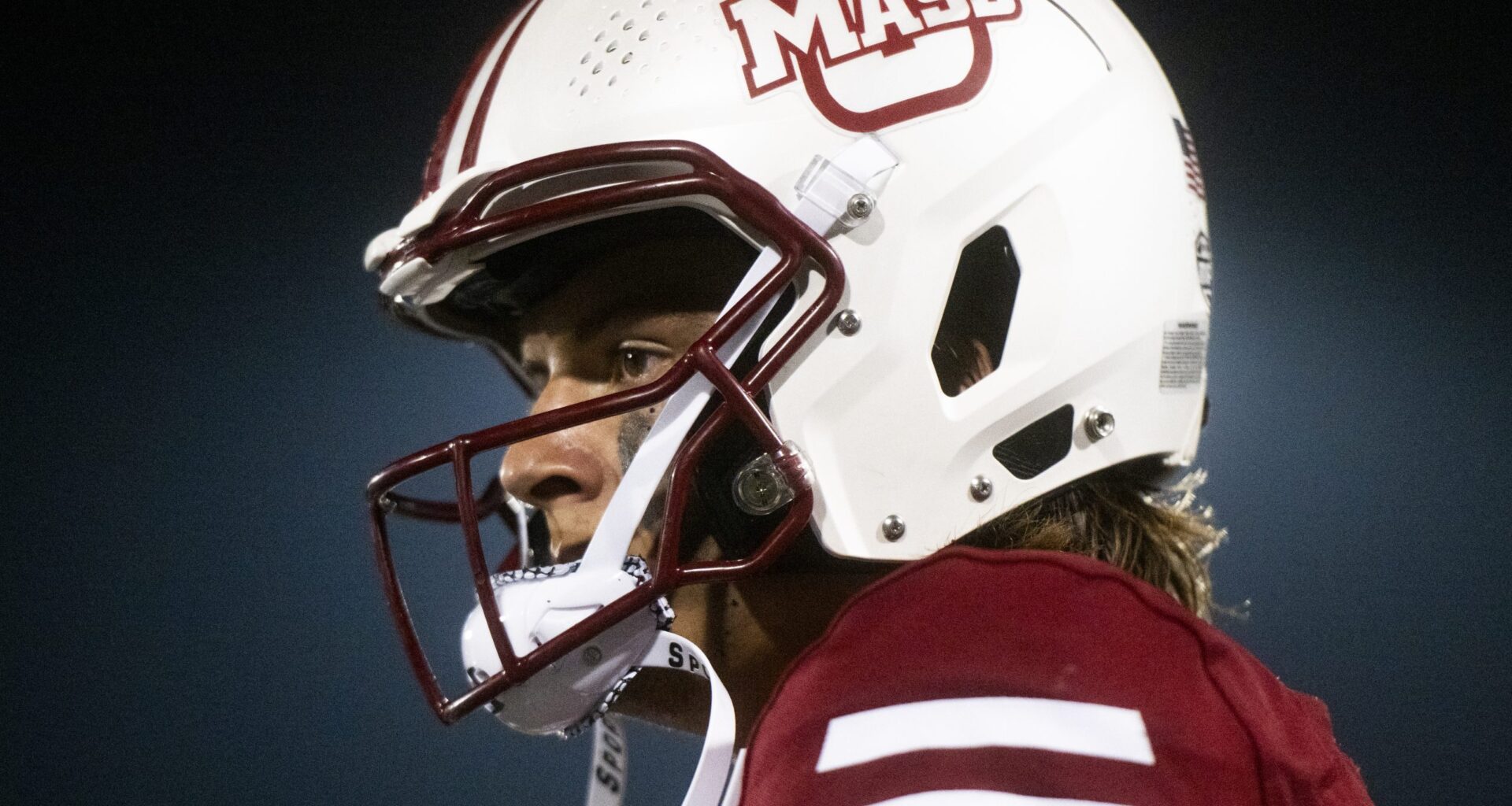 UMass football blown out by NIU, 45-3