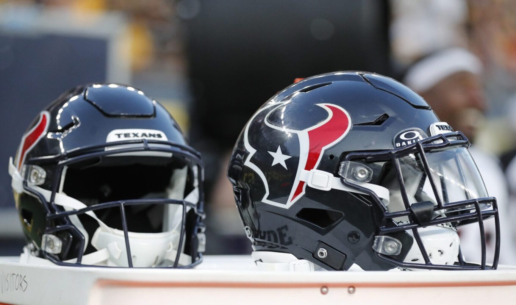 Texans Claim LB Damone Clark, Waive K Matthew Wright