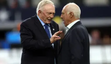 Cowboys, Eagles predicted to battle over star edge rusher in 2026 NFL free agency image