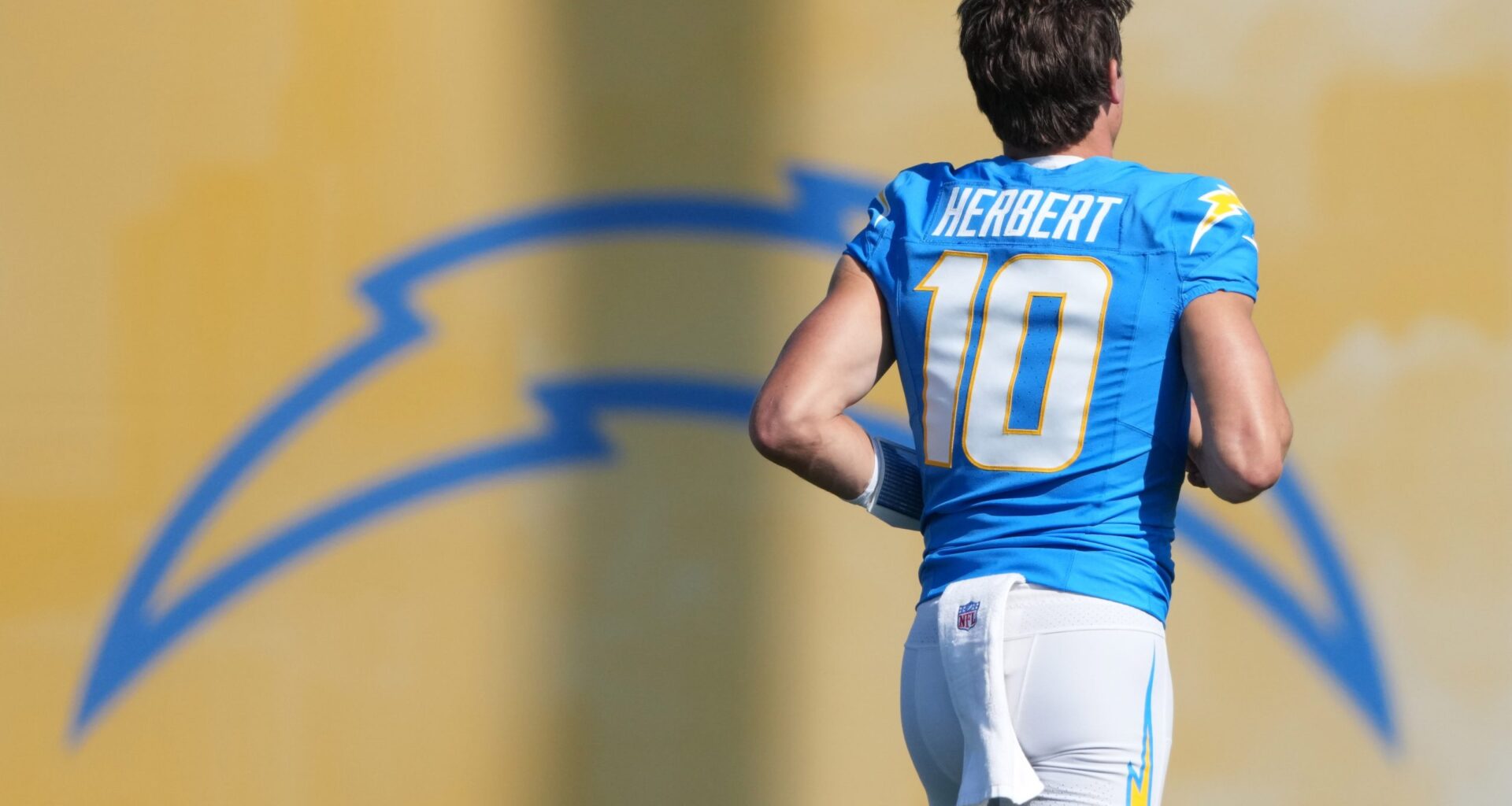 Chargers, Justin Herbert get season ending news
