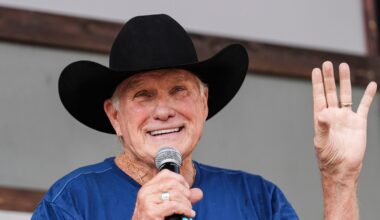 Terry Bradshaw laments lack of NFL franchise in St. Louis