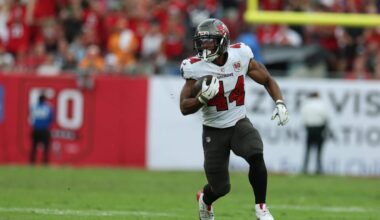 Fantasy football waiver wire Week 11: Sean Tucker, Jayden Higgins, streamers