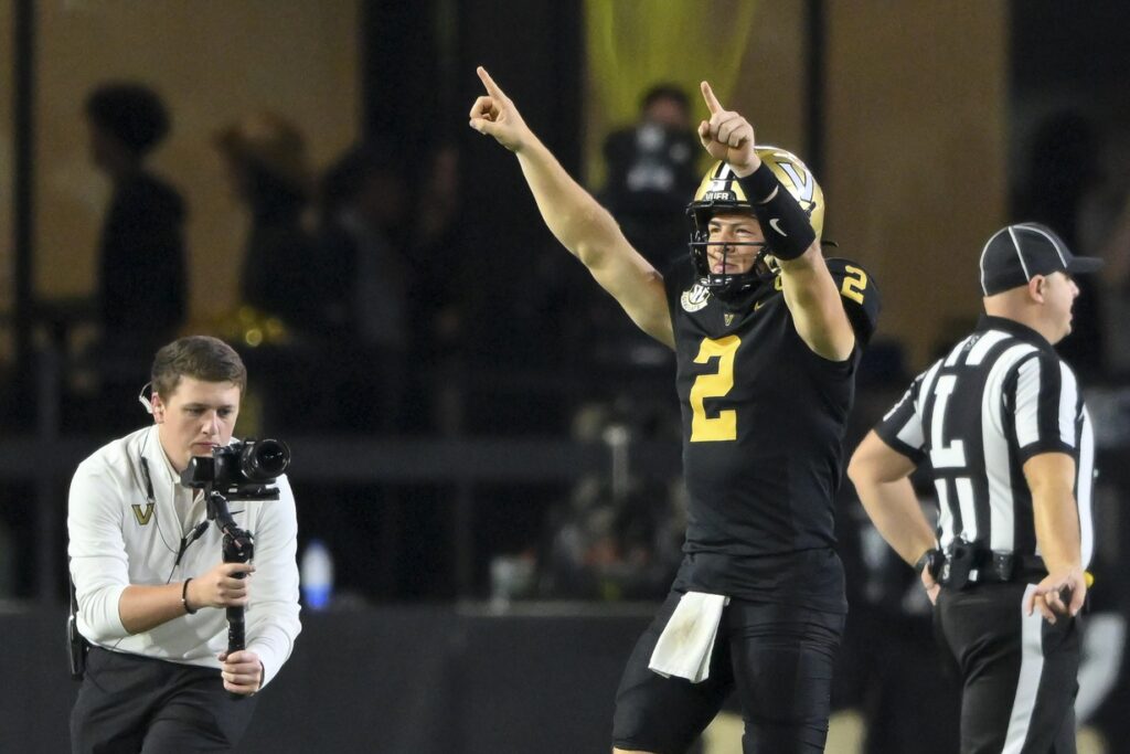 9. Vanderbilt Commodores