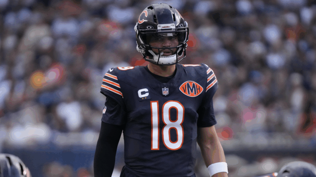 Caleb Williams' pocket presence key in Bears vs. Steelers Week 12 game