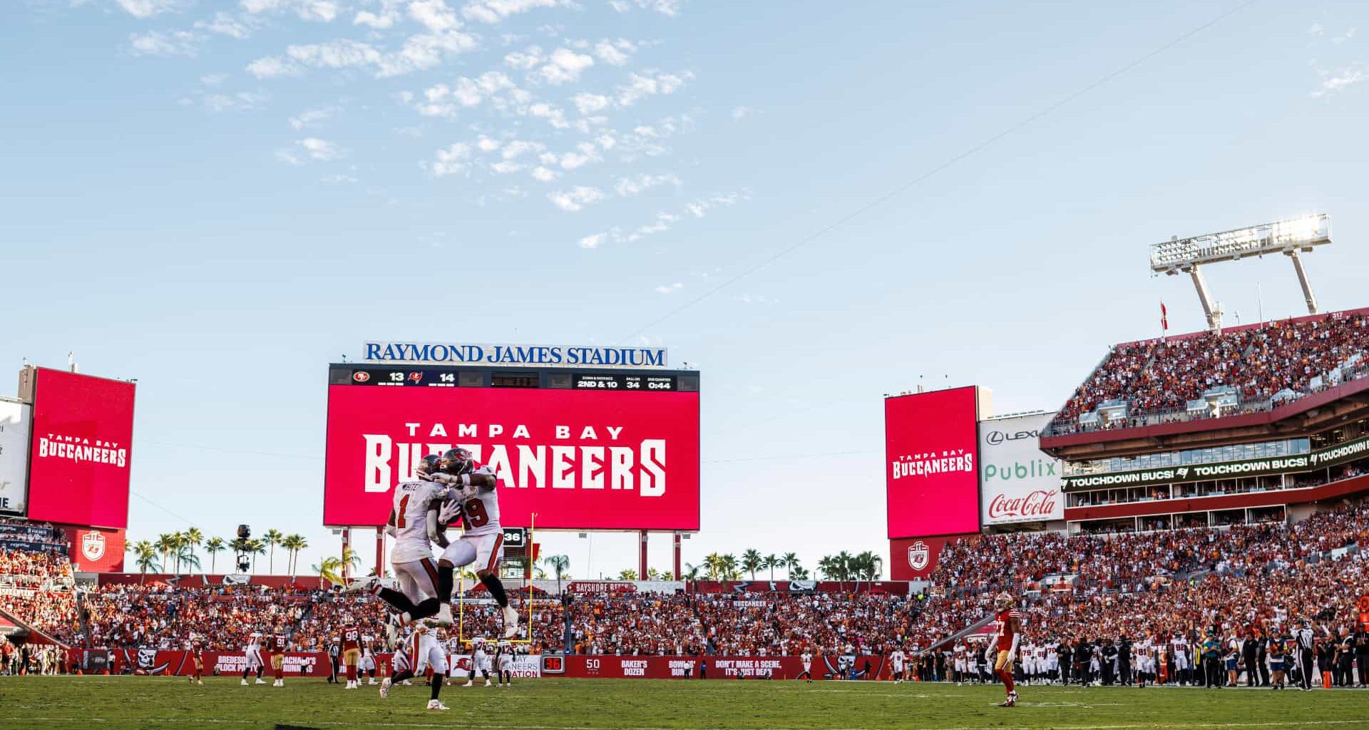 Thanksgiving weekend vs the Cardinals may be the best Bucs game of the season to attend
