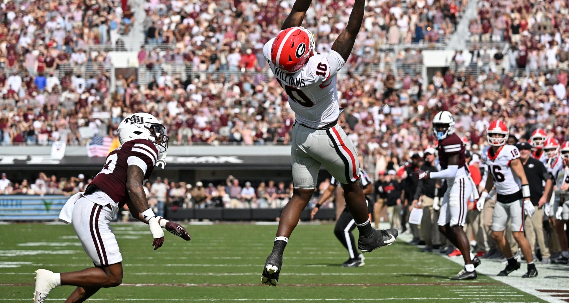 Georgia dominates Mississippi State with offensive explosion