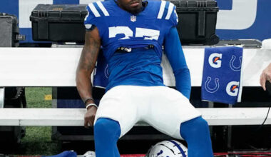 Texans sign former Colts defensive back Ameer Speed to practice squad, work out five players