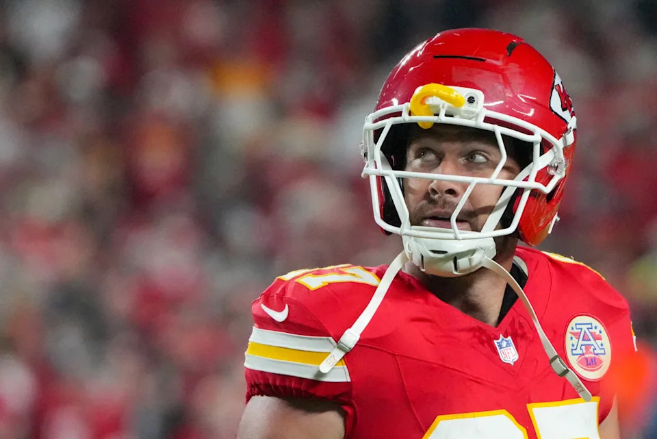 Kansas City Chiefs tight end Travis Kelce reacts after an interception by the Washington CommandersDenny Medley-Imagn Images