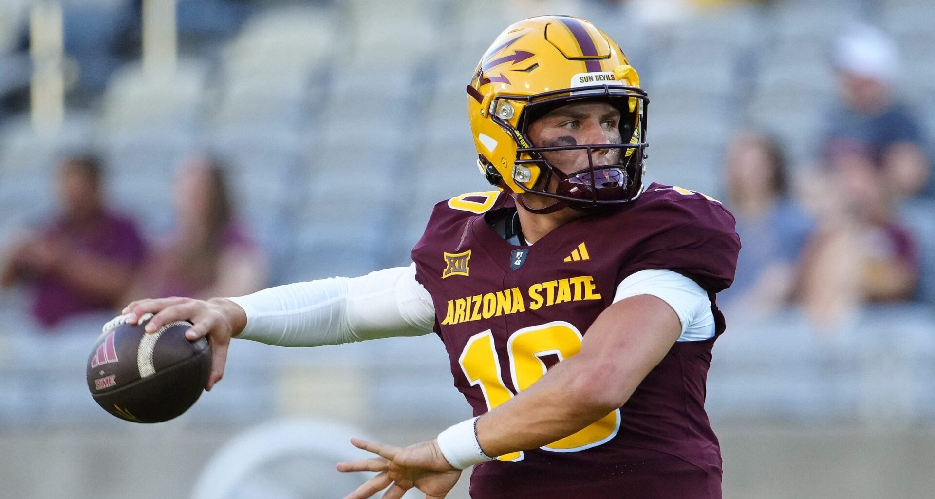 Sam Leavitt's brother, agent releases texts refuting insider's report