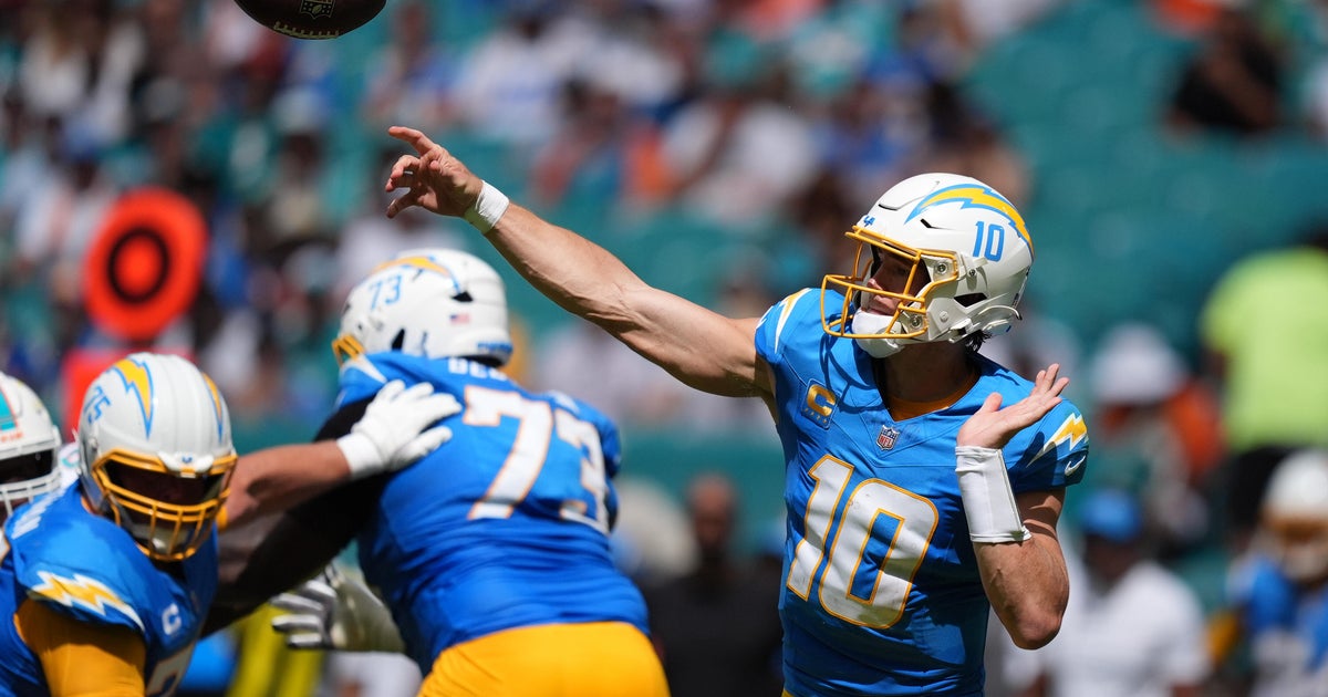 Justin Herbert rallies Los Angeles Chargers in final minute for 29-27 win over Miami Dolphins