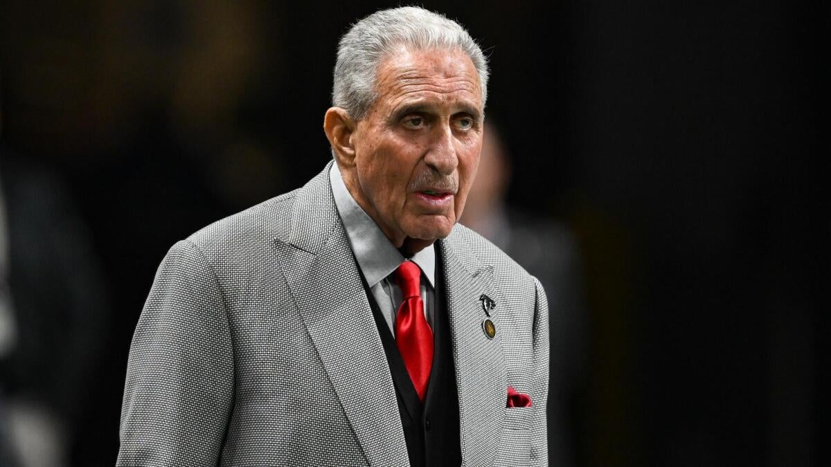 NWSL to award franchise to Atlanta group backed by Arthur Blank, per report