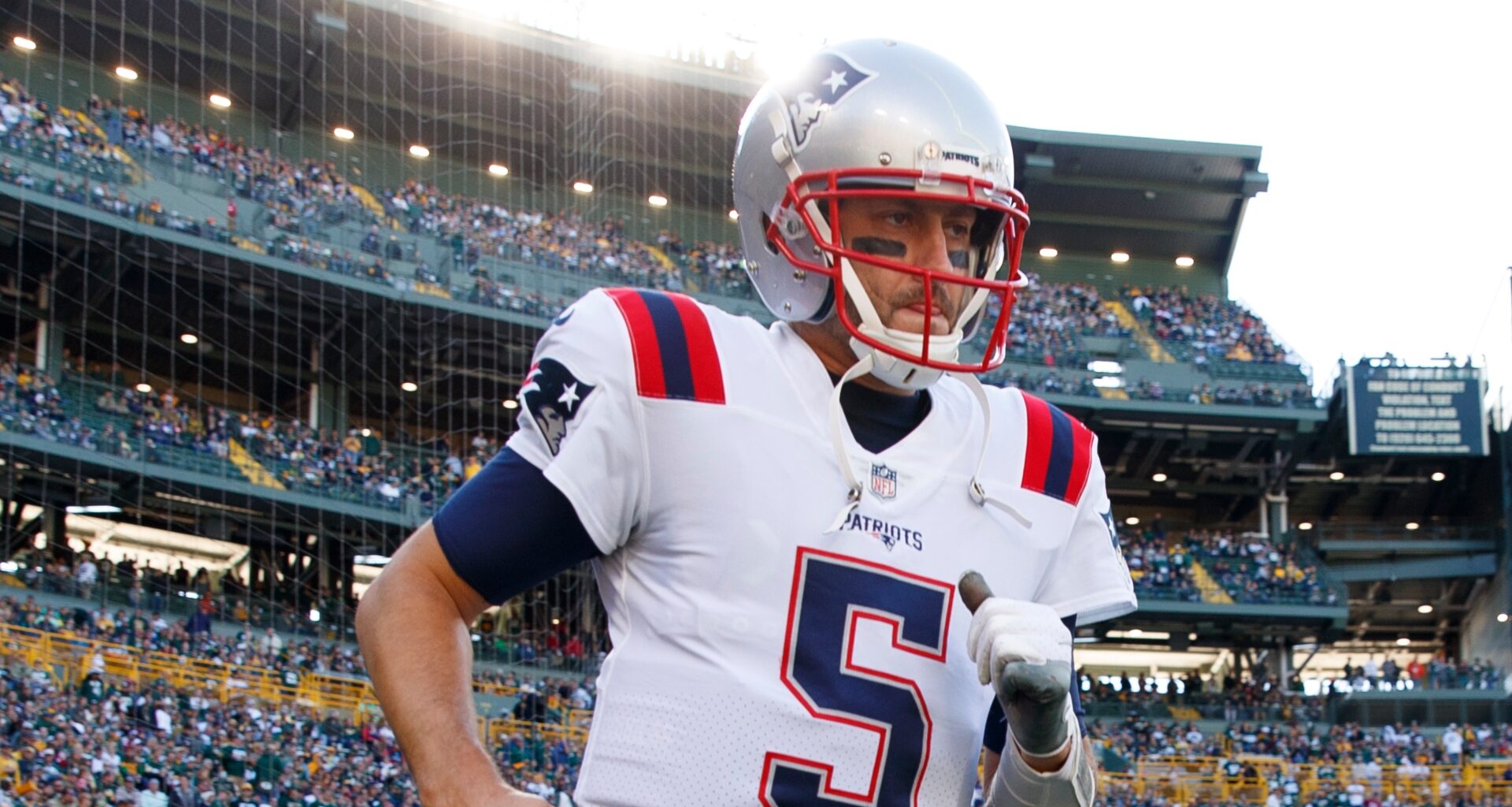 Brian Hoyer Identifies Which Patriot Can Weather New England's Injury Wave