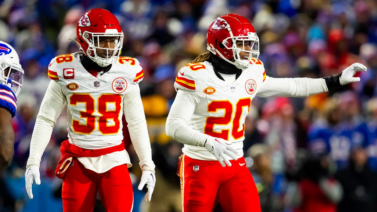 L'Jarius Sneed and Justin Reid