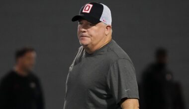 Chip Kelly in a hat