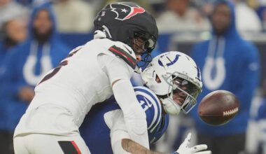 What was the helmet Texans safety Jalen Pitre was wearing against the Colts Sunday?