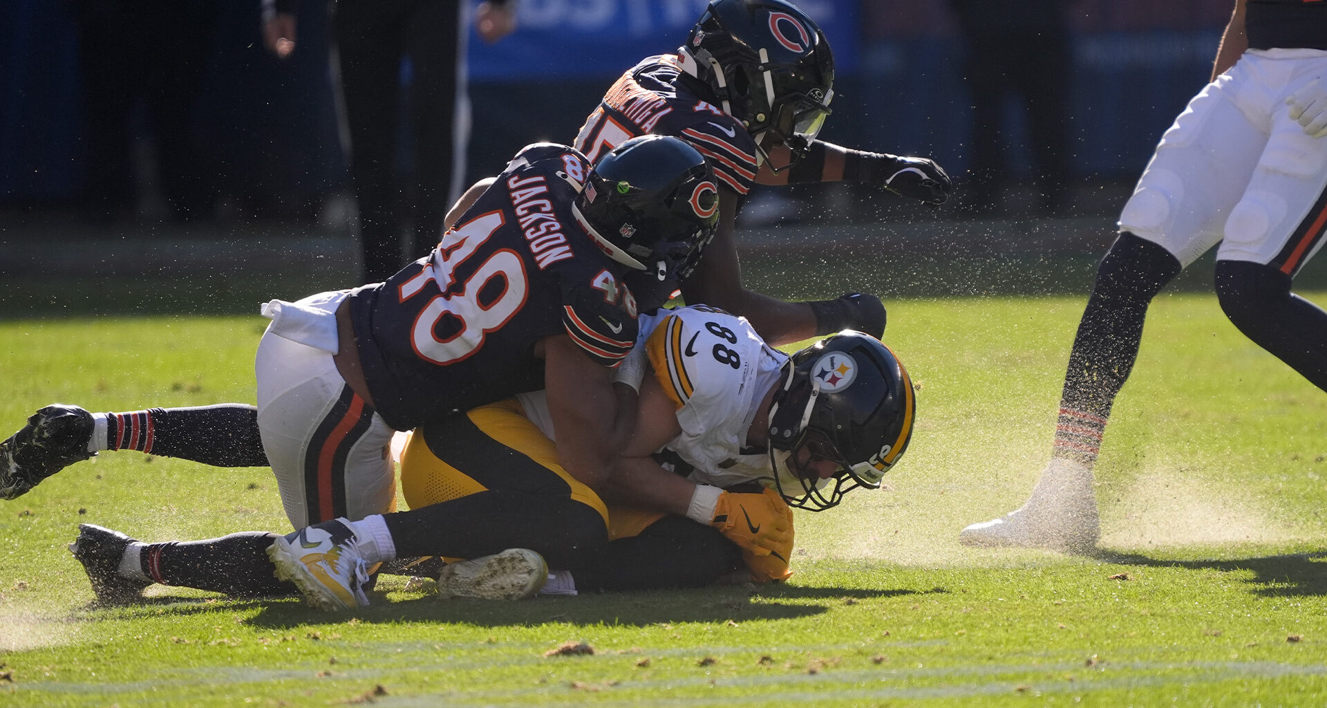 How D'Marco Jackson, Amen Ogbongbemiga kept Bears' defense afloat