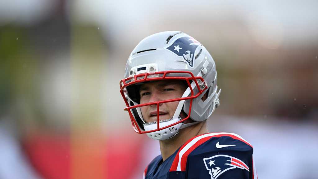 Patriots QB Drake Maye speaks ahead of MNF game against Giants