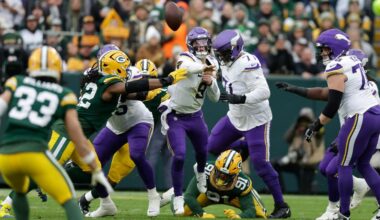 Offensive struggles doom Vikings in second half against Packers