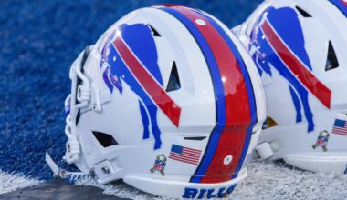Bills reveal uniform combination for Week 10 matchup against Miami