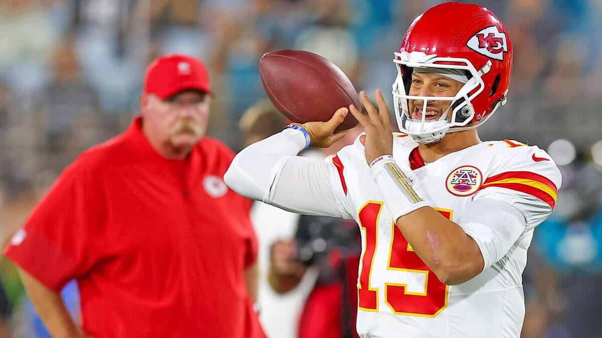 NFL playoff projections: AFC's surprise top seed, Chiefs and Bears out of picture