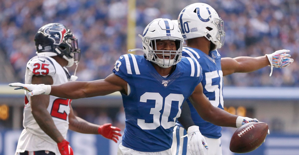 Colts announce slew of roster moves, including reunion with veteran safety
