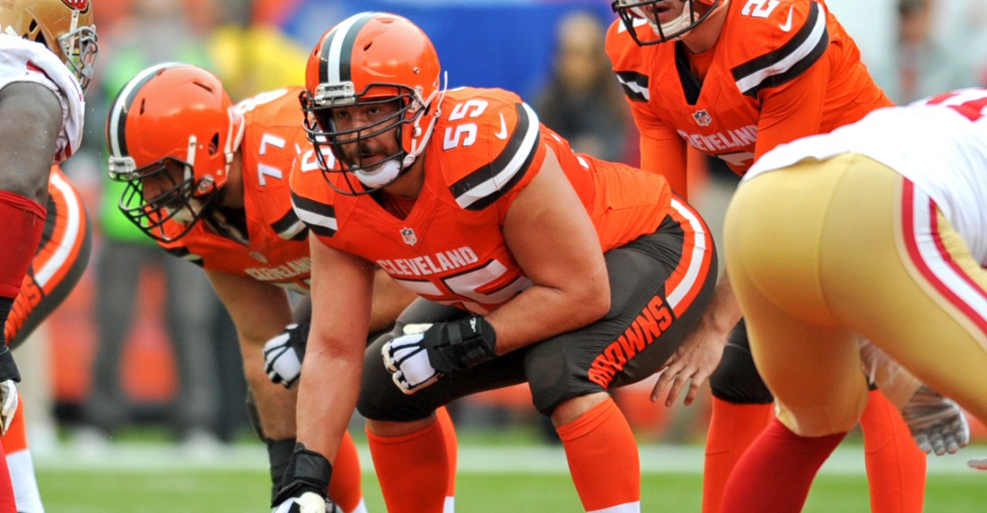 NFL, American football history: The “center” isn’t really, rules for snap are dynamic