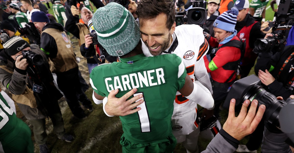 Cleveland Browns fans sound off on the team’s trade deadline moves, and if they can beat the Jets