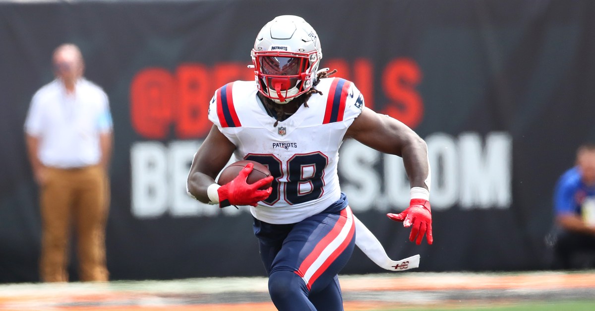 Rhamondre Stevenson injury update: Patriots RB’s status for Week 12