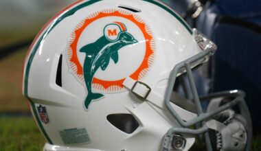 Miami Dolphins announce throwback uniforms for 60th anniversary celebration during 2025 season