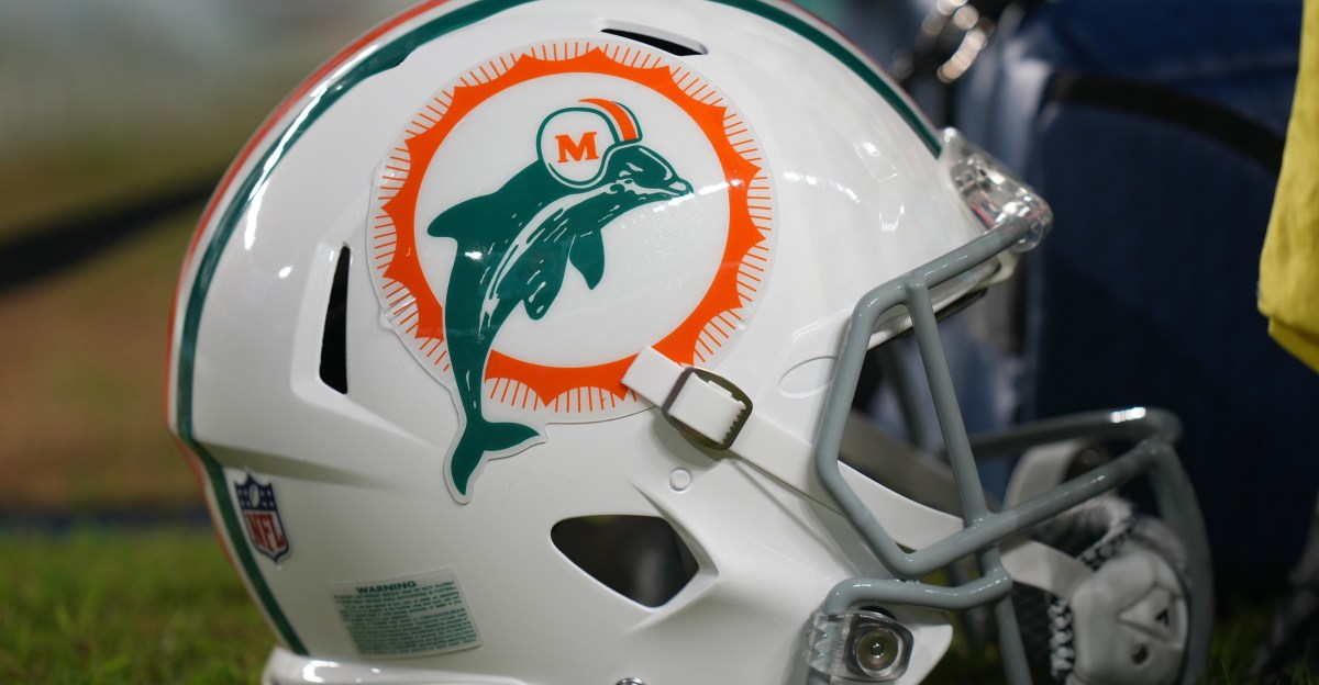 Miami Dolphins announce throwback uniforms for 60th anniversary celebration during 2025 season