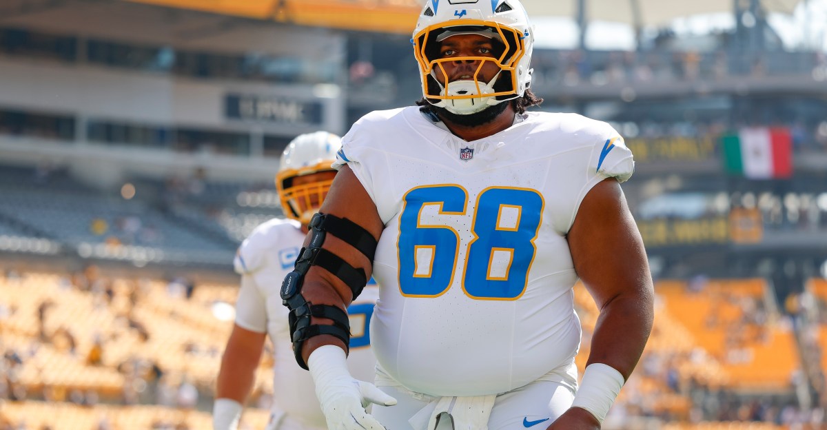 Best and worst PFF grades from Chargers-Jaguars: Trevor Penning underwhelms in debut