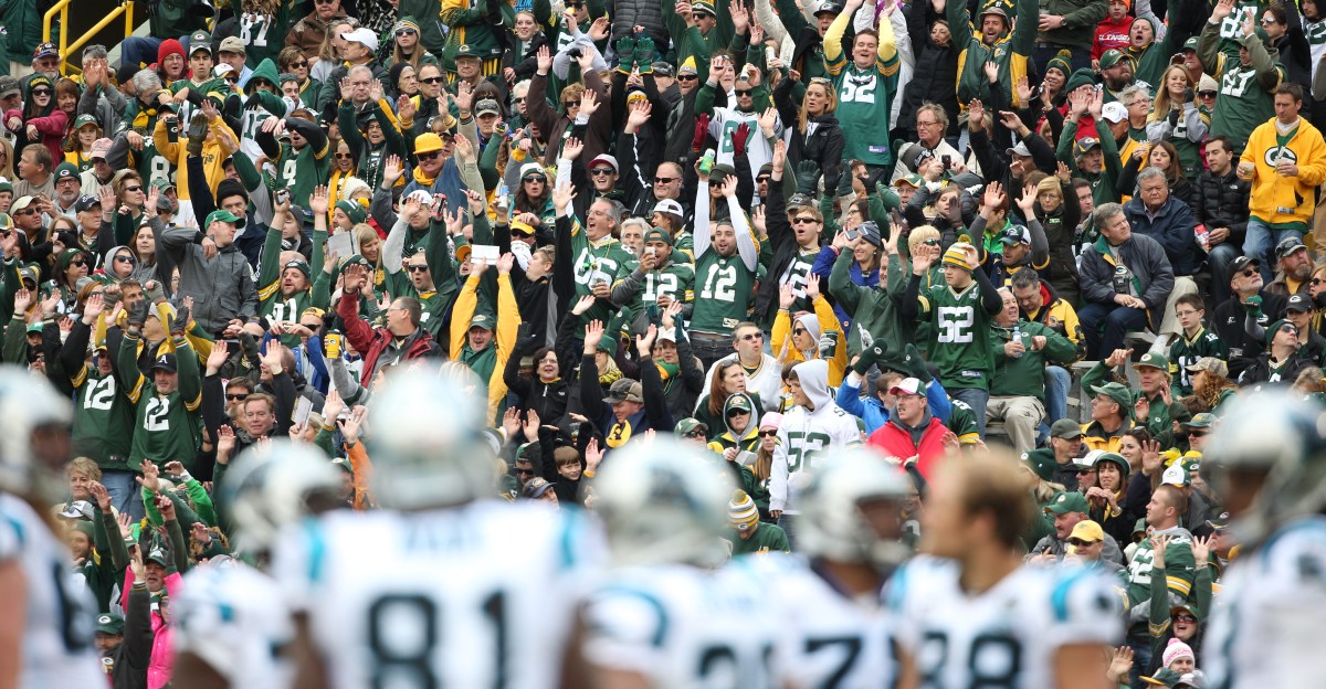 Packers vs. Panthers, Week 9 Info: Game time, TV, streaming, odds, etc.