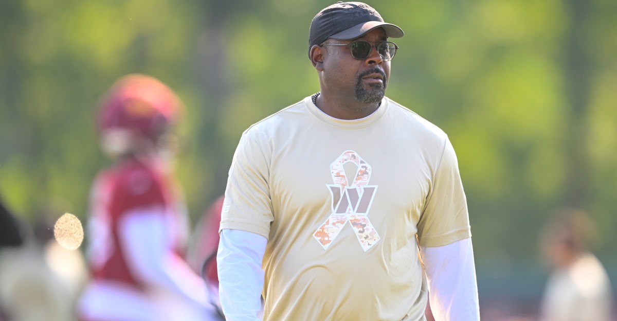 Commanders fans agree on one thing at least — they’ve lost confidence in defensive coordinator Joe Whitt