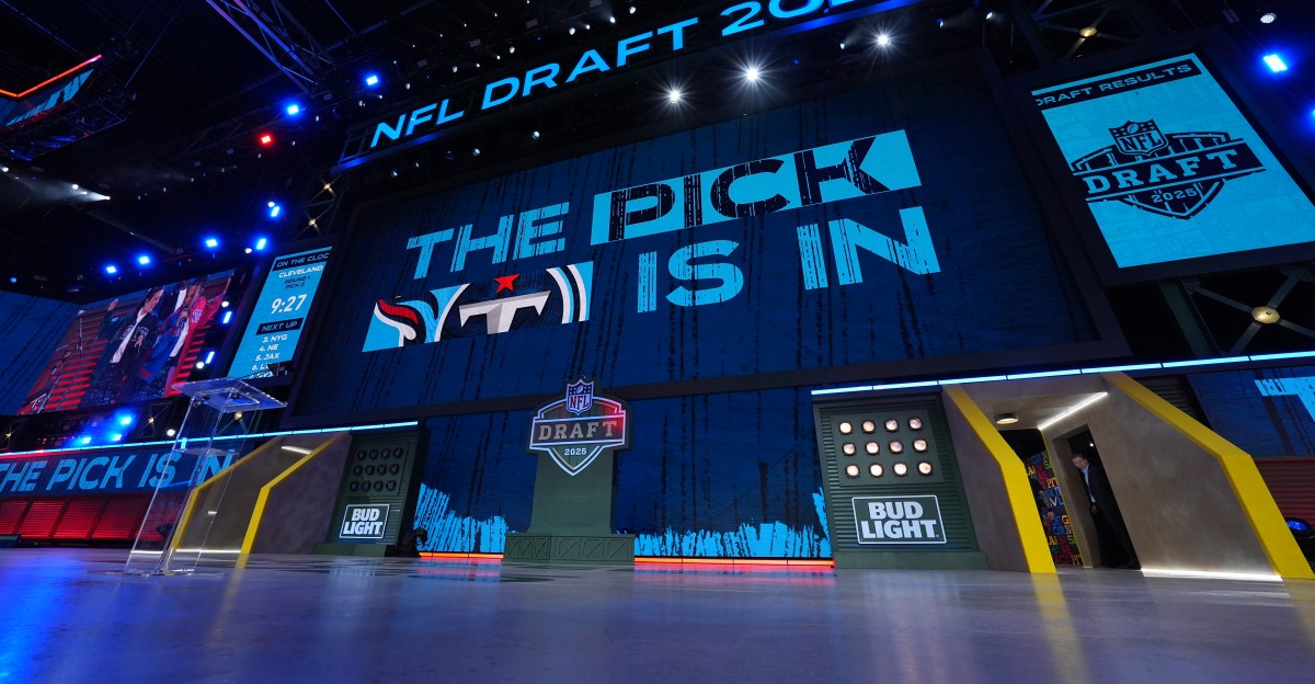 2026 NFL Draft order following Week 12