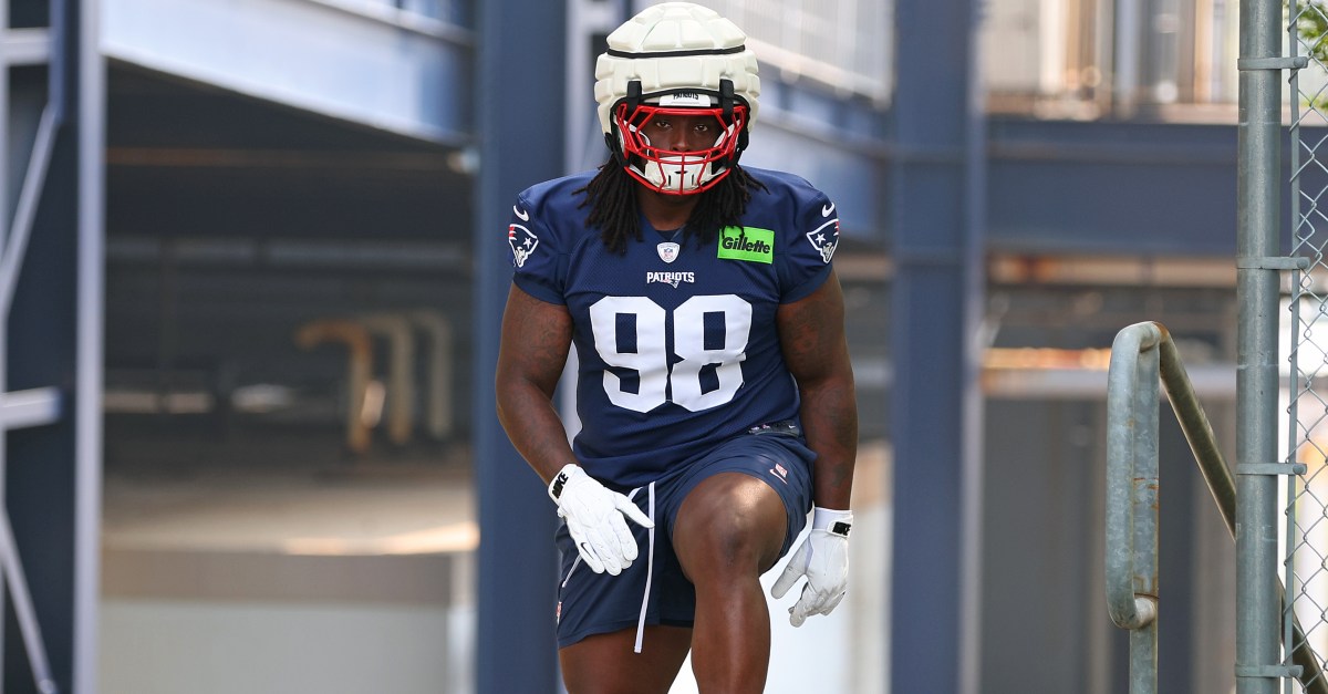 Defensive lineman reverts to Patriots’ practice squad after Week 12 win