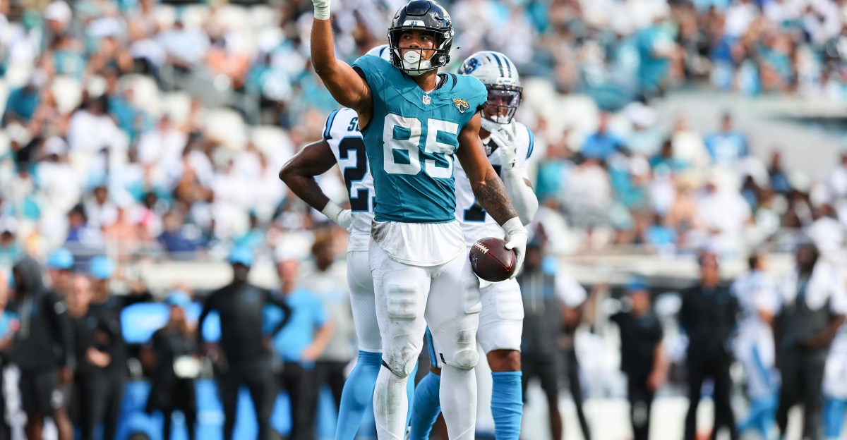 Jaguars TE Brenton Strange activated from injured reserve; will play versus Cardinals
