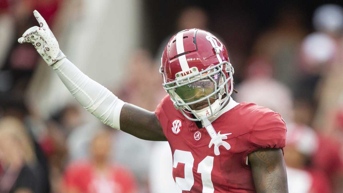 Alabama football player indefinitely suspended after arrest, charges