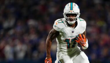 Bills vs. Dolphins: Jaylen Waddle will play key role in Week 10 outcome