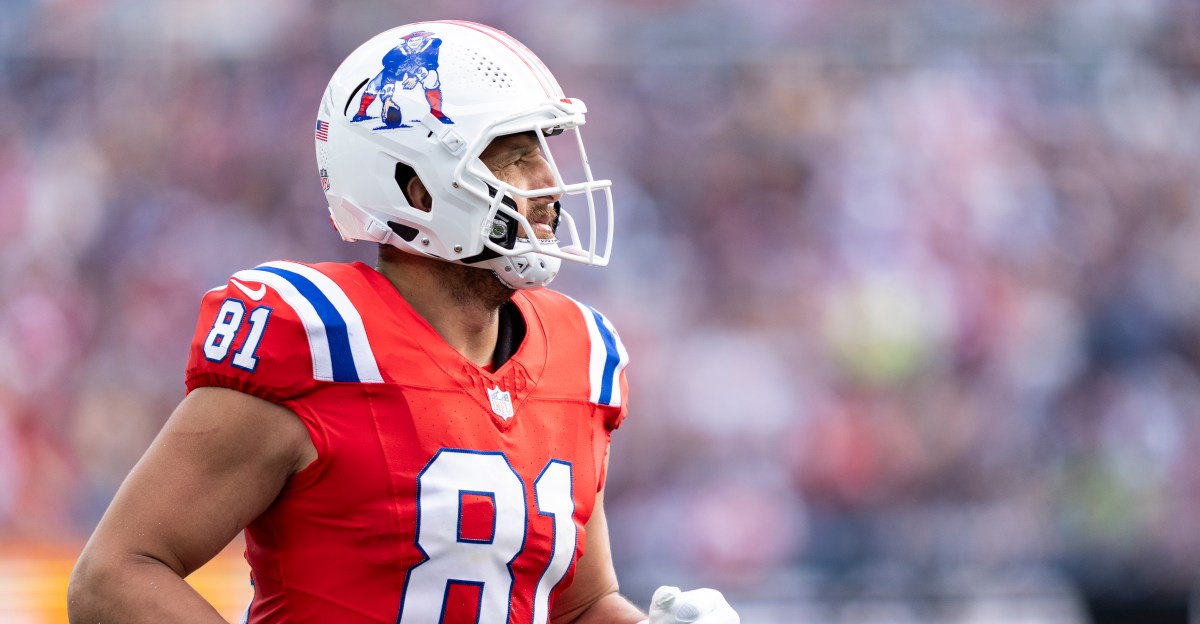 Patriots vs. Jets Monday injury report: TE sidelined, 14 others limited