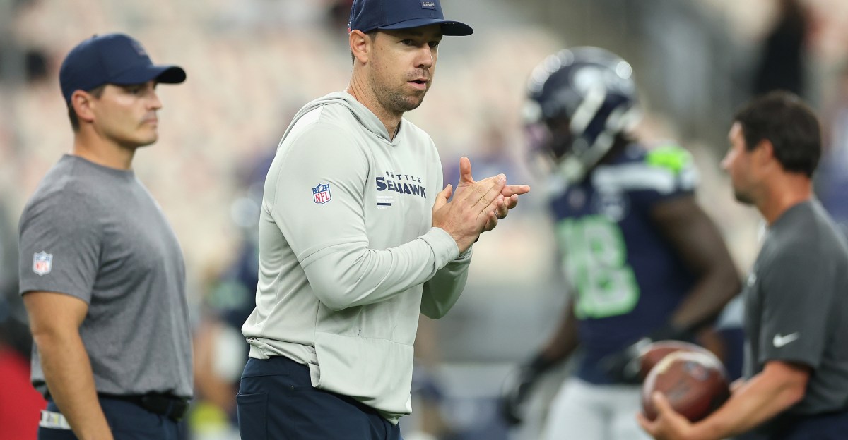 Titans head coaching search profile: Klint Kubiak, OC, Seahawks