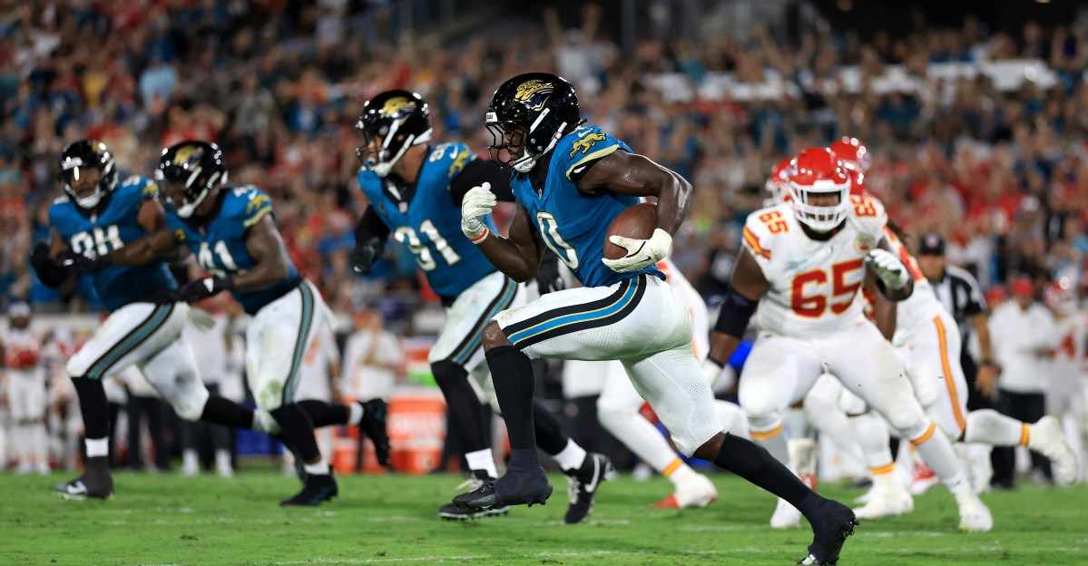 Raiders must account for Jaguars’ linebacker Devin Lloyd