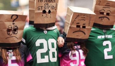 Browns betting odds: Cleveland opens as underdogs in Week 10 game against New York Jets
